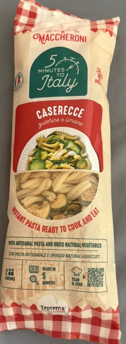 Paste instant cu dovlecei si lamaie uscata la soare
